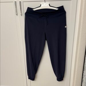 Vuori Women’s Dark Blue Joggers